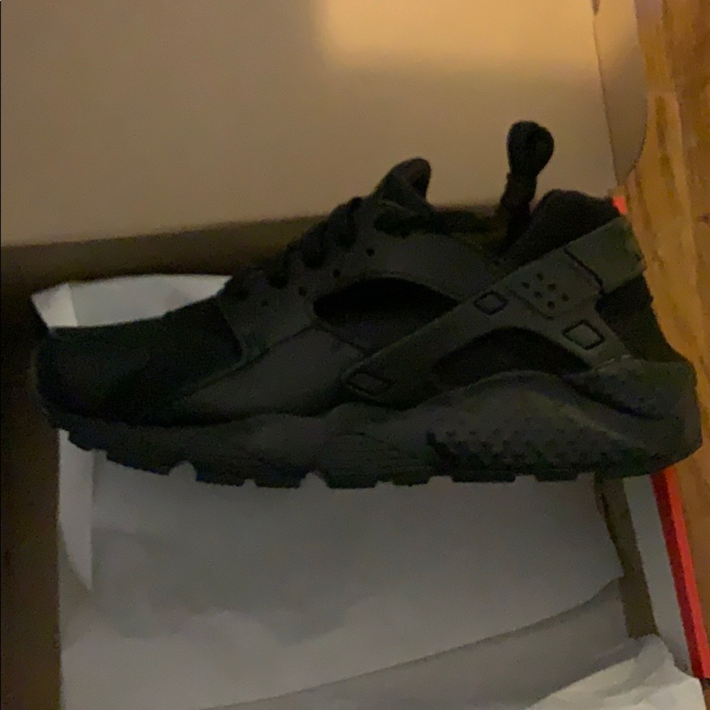 Nike Huarache Run 6.5Y